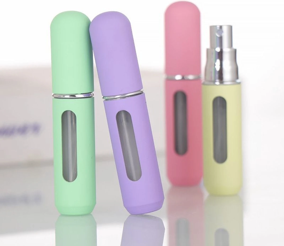 Lotis - Parfumverstuivers - Mini Flesje Navulbaar - Candy Mat Paars - Afbeelding 4